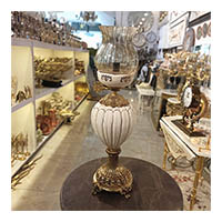 شمعدان سفید راه راه