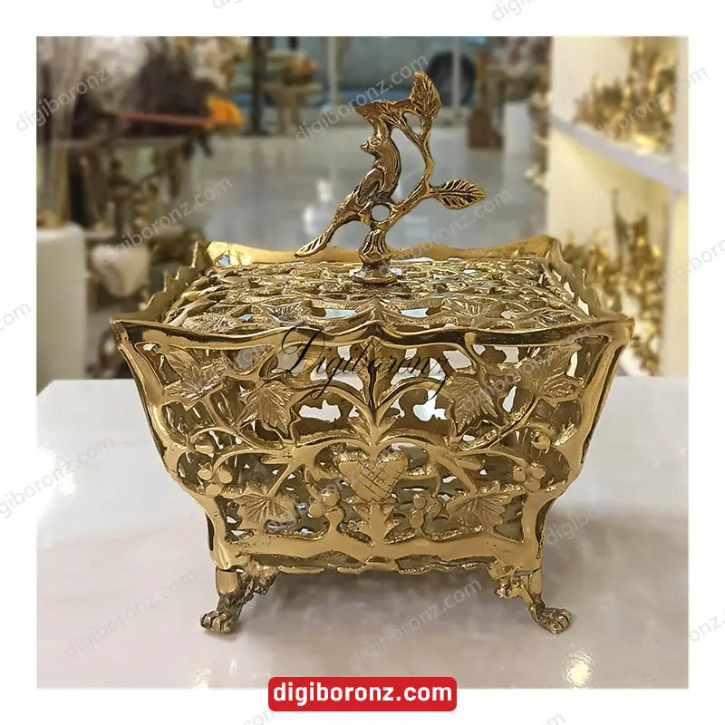 شکلات خوری برنجی برنزی مربع درب دار توری