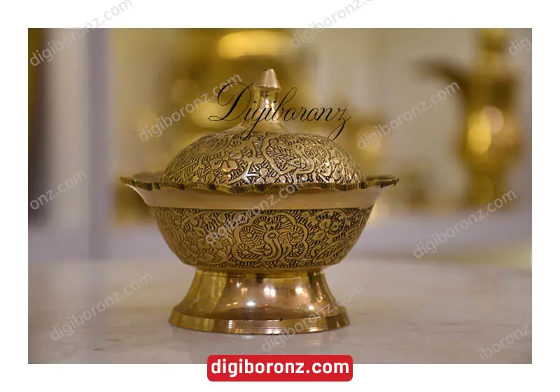 قندان برنجی برنزی هندی مدل لب قلعه ۱۰ سانت