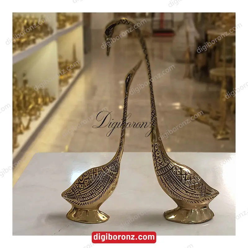 مجسمه برنجی برنزی قو عاشق 30 سانت